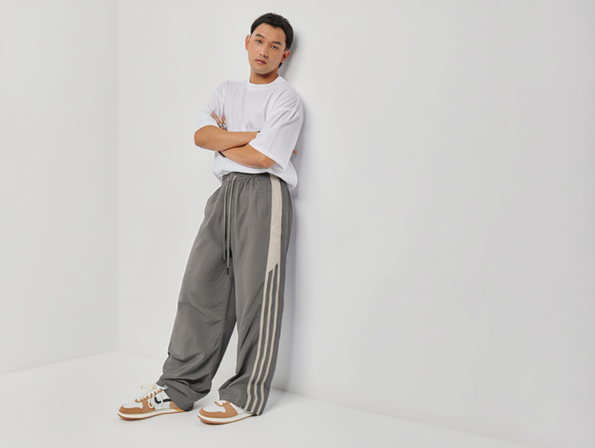 Men’s Streetwear Wide-Leg Track Pants – Triple Stripe Design